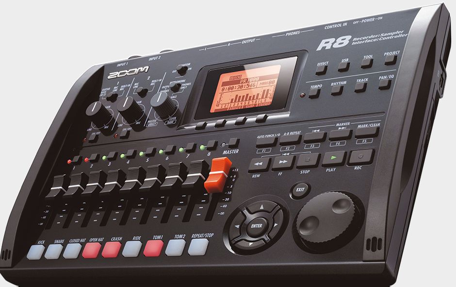 Zoom R8 Recorder : Interface : Controller : Sampler - Right Slant