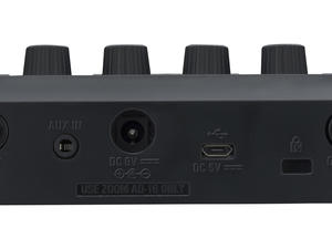 Zoom G1X FOUR Multi-effects Processor with Expression Pedal - Tonezone