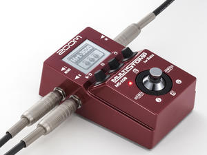 Zoom MS-60B MultiStomp Bass Pedal - Plugged In Slant