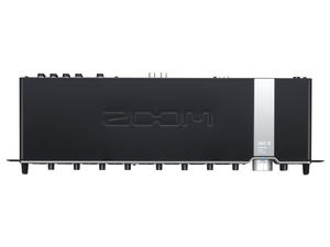 Zoom UAC-8 USB 3.0 SuperSpeed Audio Convertor - Top