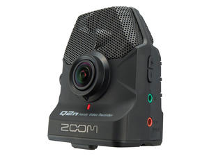 Zoom Q2n: Front View, Slant Right